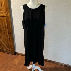 NWT | gap maternity | simple sleeveless black dress | Sz L
